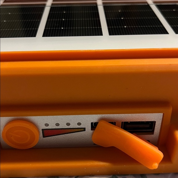 Orange Solar LED Light - Picture 6 of 8